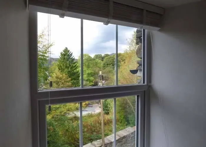 Loughrigg View * 安布尔塞德